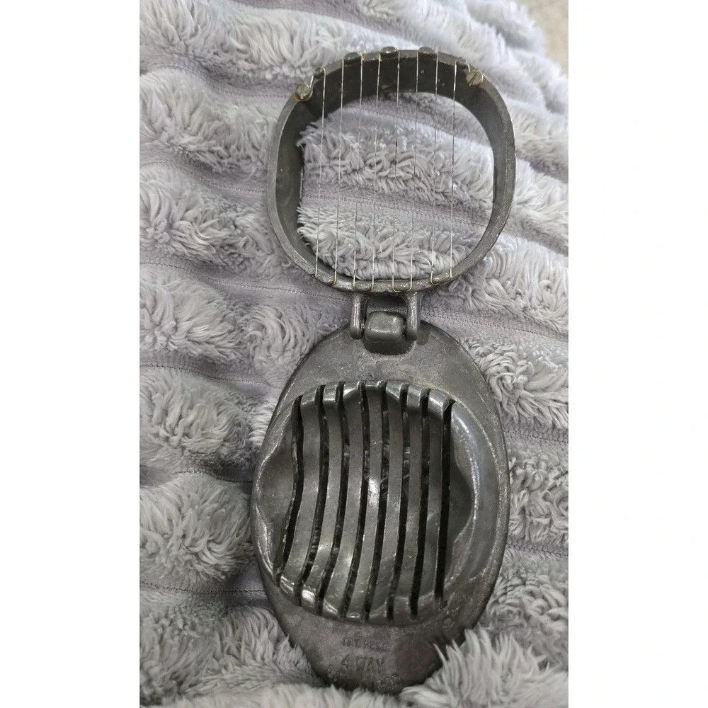 Vintage 1950's Presto 4 Way Egg Slicer with Metal Wire Cutter Versatile RETRO
